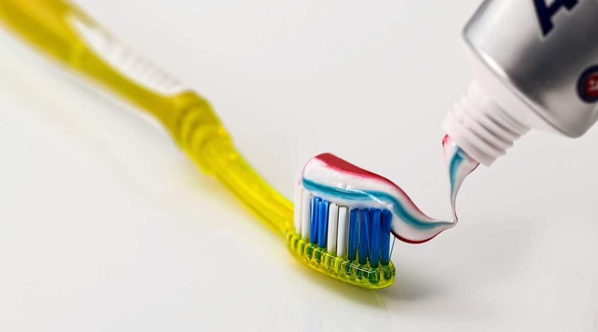 toothbrush, toothpaste, dental care, clean, dental hygiene, oral hygiene, oral care, tube, paste, brushing, dentistry, toothbrush, toothbrush, toothbrush, toothpaste, toothpaste, toothpaste, toothpaste, toothpaste